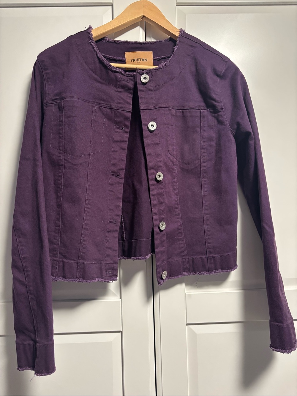 TRISTAN Deep Purple Cropped Button-Front Jean Jacket - Medium